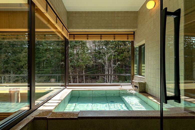 イメージ：最上階角部屋和モダン客室